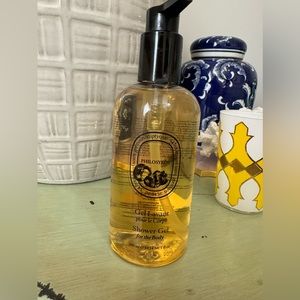 DIPTYQUE PHILOSYKOS new full size Shower Gel.  Never opened